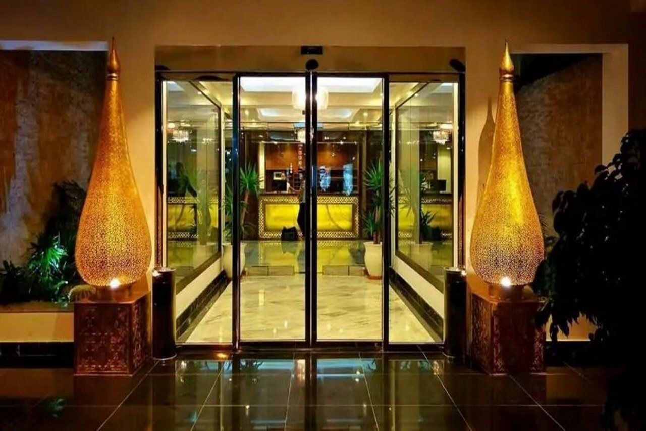 Fredj Hotel Tangeri Esterno foto